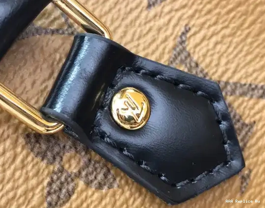 AAA Pruses Bags PETIT LOUIS PLAT SAC VUITTON 0702